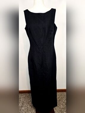 Maggy London | Dresses | Maggy London Brooke Ruffle Neck Maxi Dress |  Poshmark